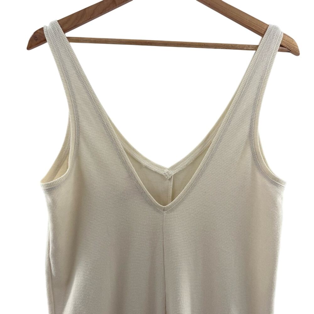 Victoria’s Secret Glow Wide Leg Waffle Knit Jumpsuit Ivory Comfy Size Medium - Picture 5 of 9